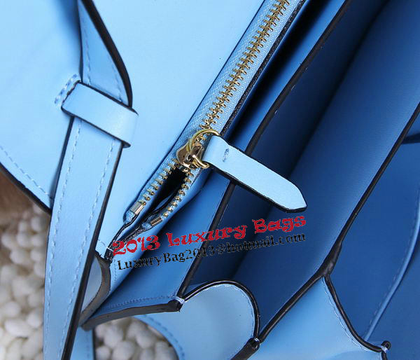 Celine Classic Box Small Flap Bag Calfskin C88007T Skyblue Celine Classic Box Small Flap Bag Calfskin C88007T Skyblue