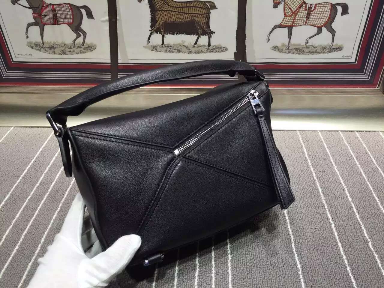 Loewe Puzzle Large Bag Original Leather L9122 Black Loewe Puzzle Large Bag Original Leather L9122 Black