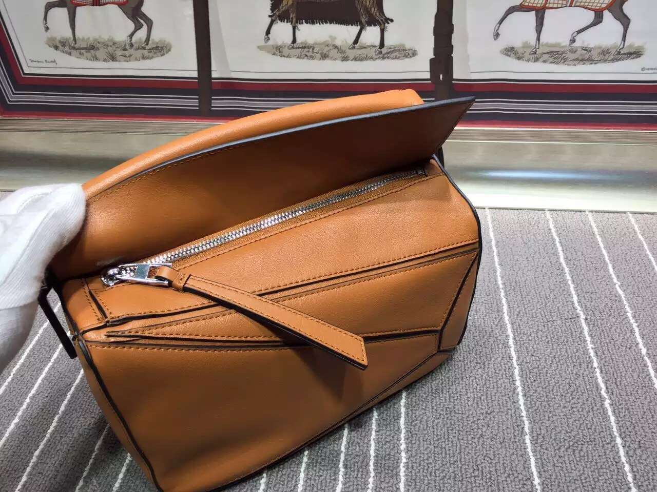 Loewe Puzzle Large Bag Original Leather L9122 Brown Loewe Puzzle Large Bag Original Leather L9122 Brown