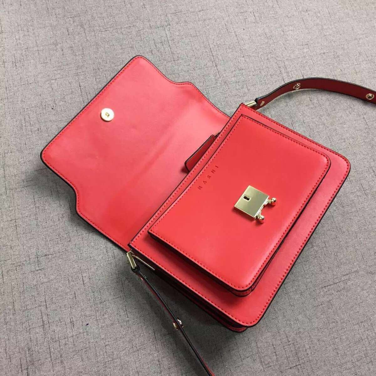 Miami Shoulder Bag Calfskin Leather M99766 Red Miami Shoulder Bag Calfskin Leather M99766 Red