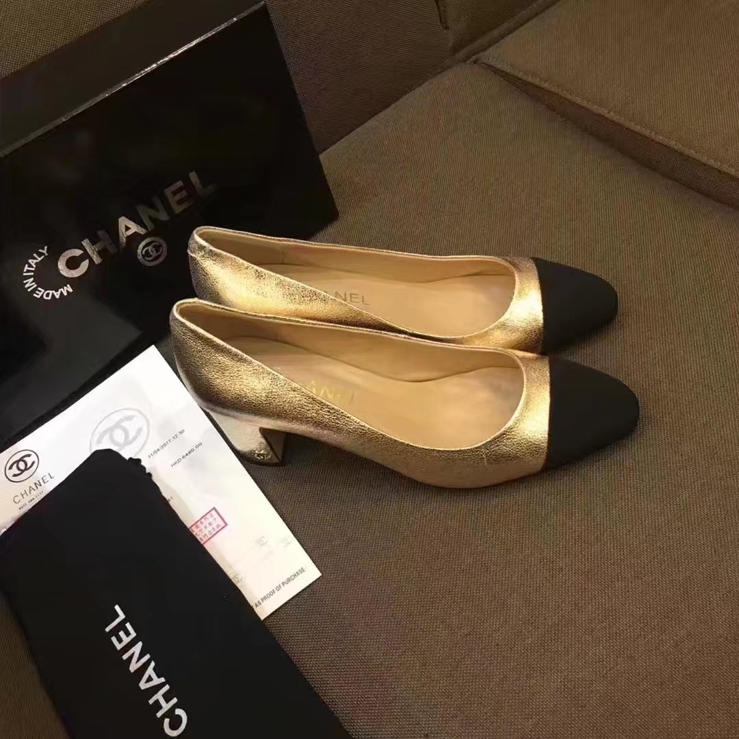 Chanel Pump Leather CH2146 Gold Chanel Pump Leather CH2146 Gold