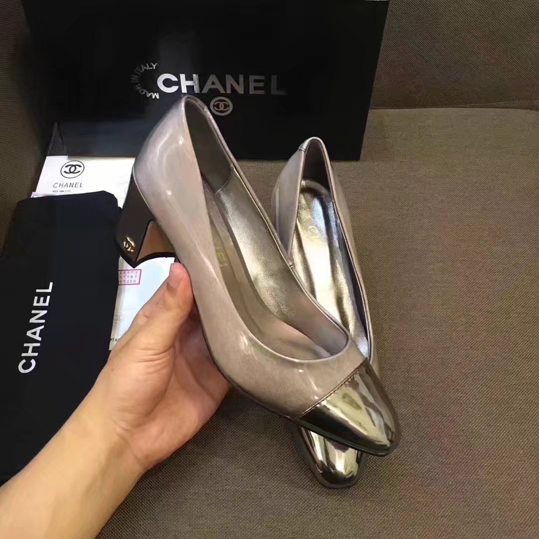 Chanel Pump Leather CH2146 Silver Chanel Pump Leather CH2146 Silver