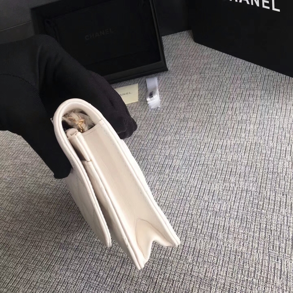 Chanel WOC Flap Bag White Original Sheepskin Leather 33814 Glod Chanel WOC Flap Bag White Original Sheepskin Leather 33814 Glod