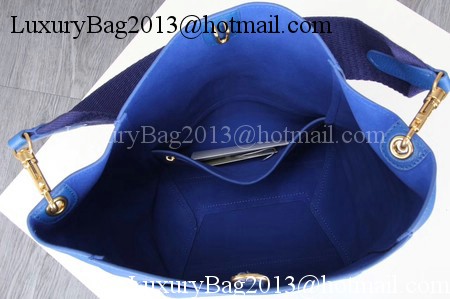 CELINE Sangle Seau Bag in Litchi Leather C3371 Blue CELINE Sangle Seau Bag in Litchi Leather C3371 Blue