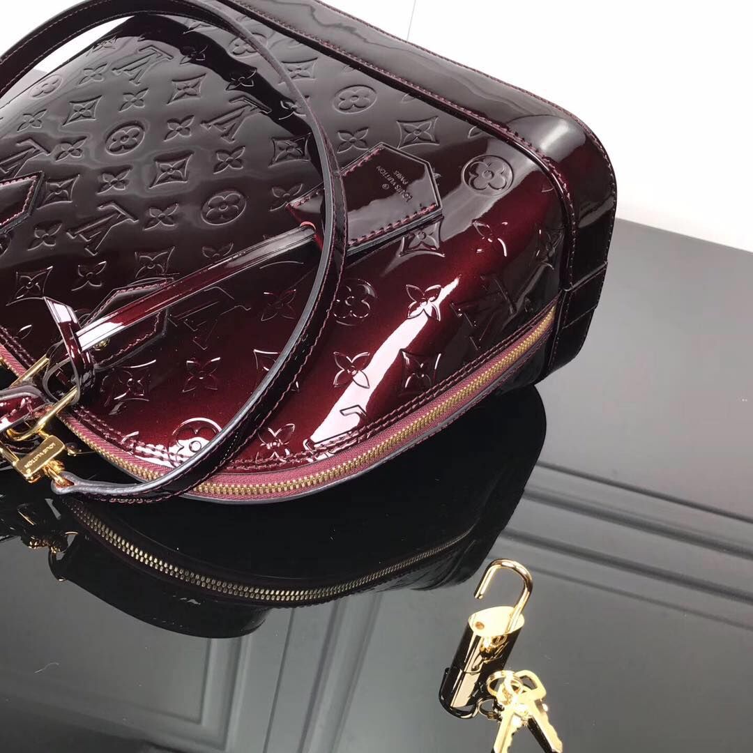 Louis Vuitton Monogram Vernis Alma M93595 Burgundy Louis Vuitton Monogram Vernis Alma M93595 Burgundy