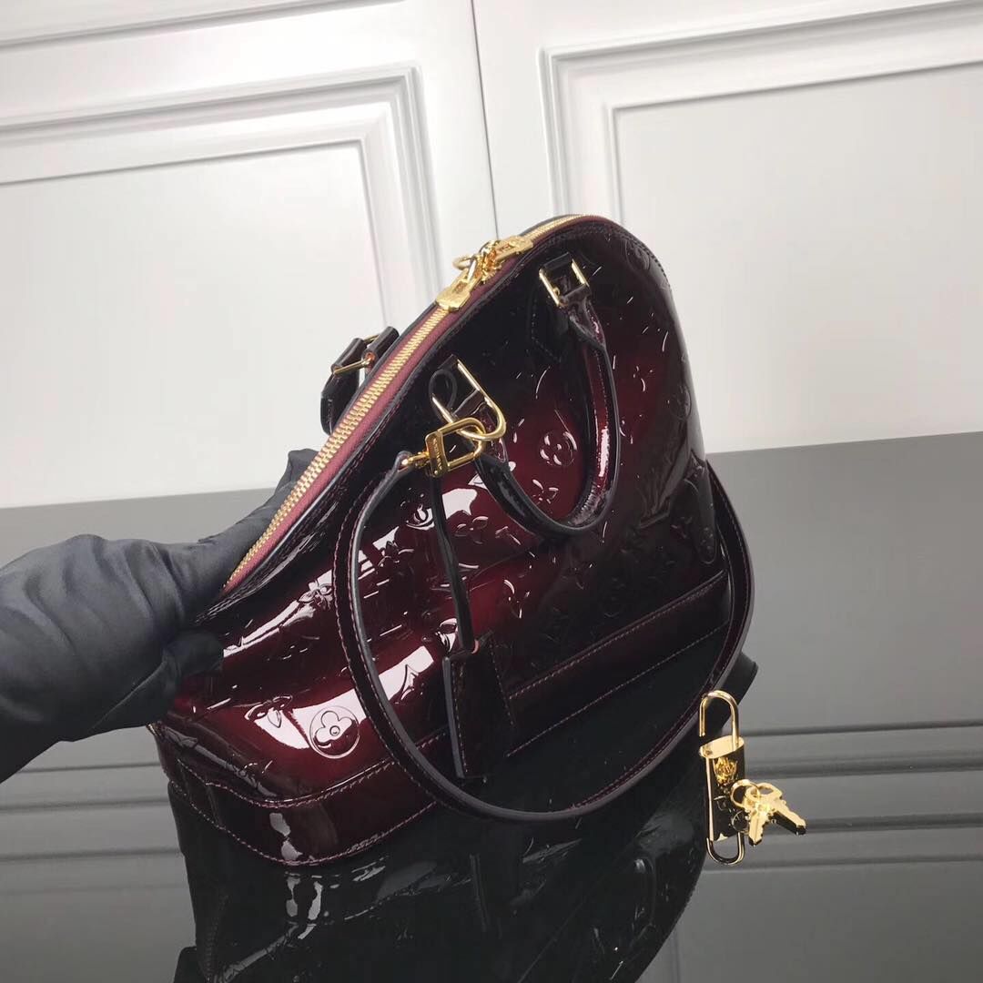 Louis Vuitton Monogram Vernis Alma M93595 Burgundy Louis Vuitton Monogram Vernis Alma M93595 Burgundy
