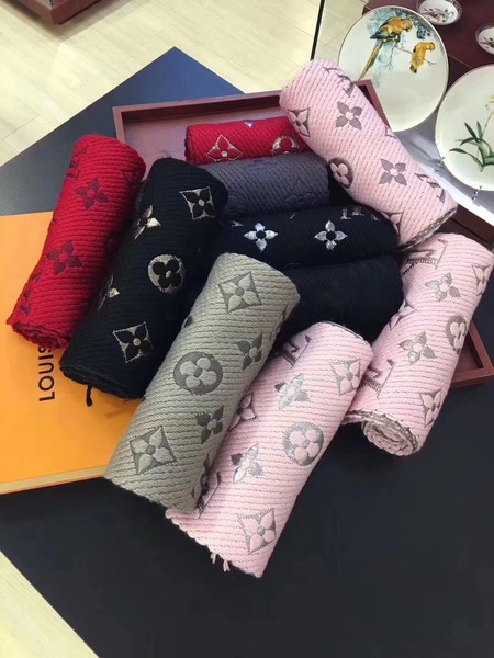 Louis Vuitton Scarf LVS7760A Louis Vuitton Scarf LVS7760A