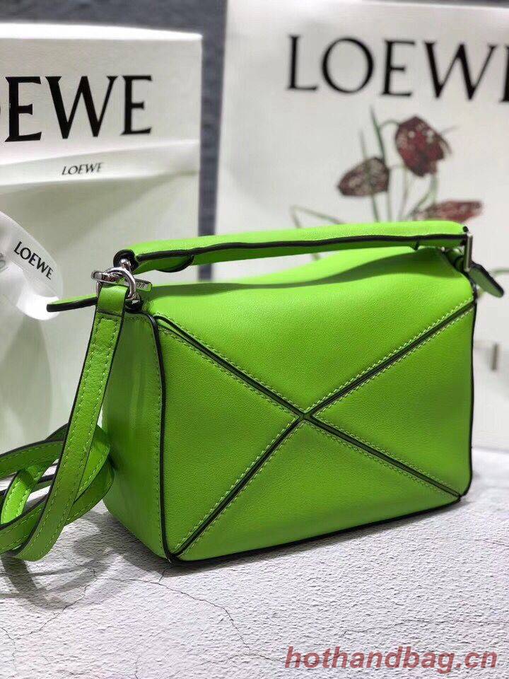 Loewe Mini Puzzle Bag Original Leather B9125 Green Loewe Mini Puzzle Bag Original Leather B9125 Green