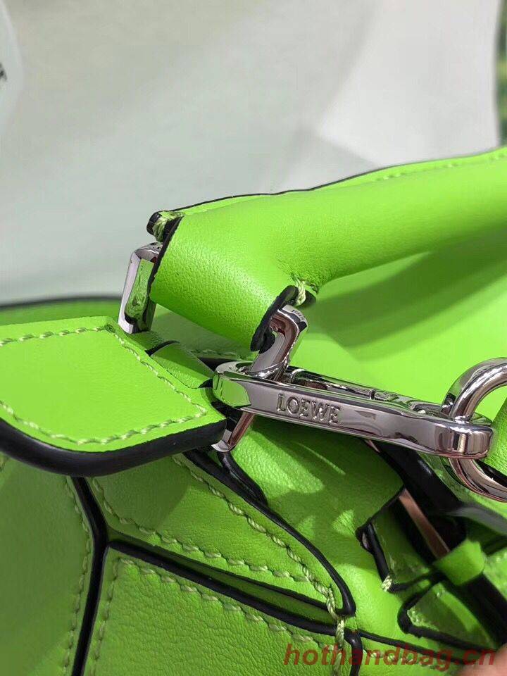 Loewe Mini Puzzle Bag Original Leather B9125 Green Loewe Mini Puzzle Bag Original Leather B9125 Green