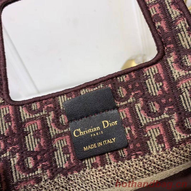 DIOR TOTE BAG IN EMBROIDERED CANVAS C0195 Wine DIOR TOTE BAG IN EMBROIDERED CANVAS C0195 Wine