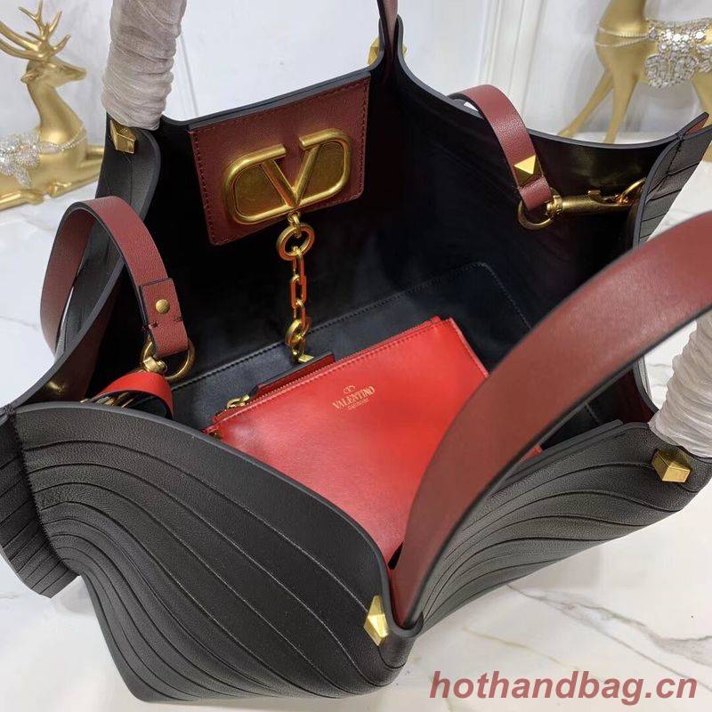 VALENTINO Origianl Leather Bag Bar Embossing V0099F Black VALENTINO Origianl Leather Bag Bar Embossing V0099F Black