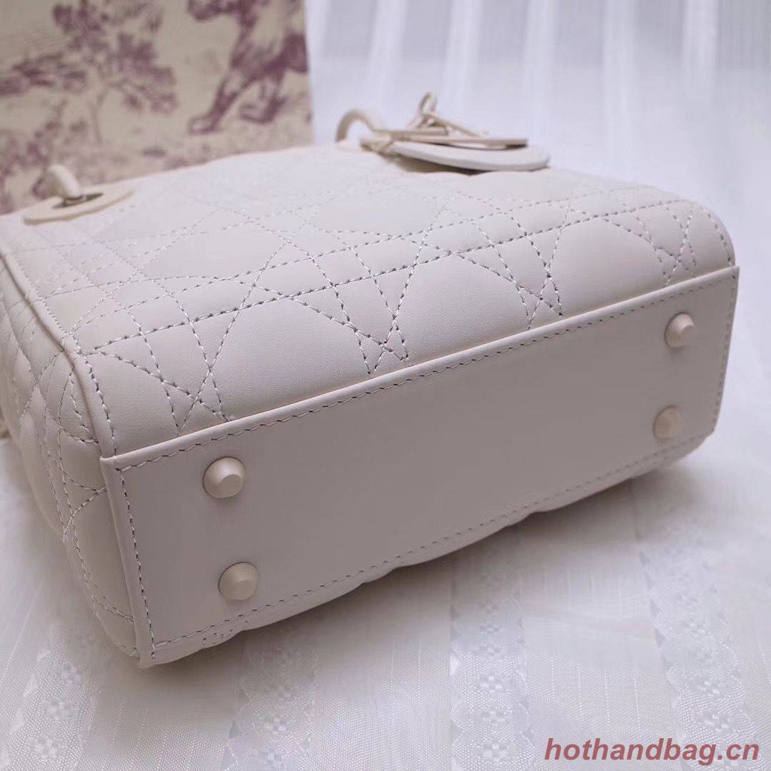 Dior MINI LADY DIOR CALFSKIN BAG M0505 White Dior MINI LADY DIOR CALFSKIN BAG M0505 White