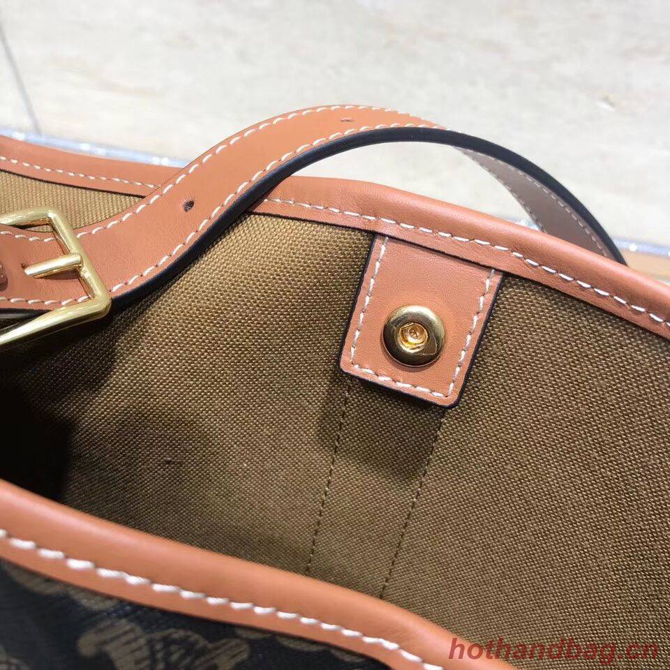 MEDIUM BUCKET IN TRIOMPHE CANVAS CL01132 tan MEDIUM BUCKET IN TRIOMPHE CANVAS CL01132 tan