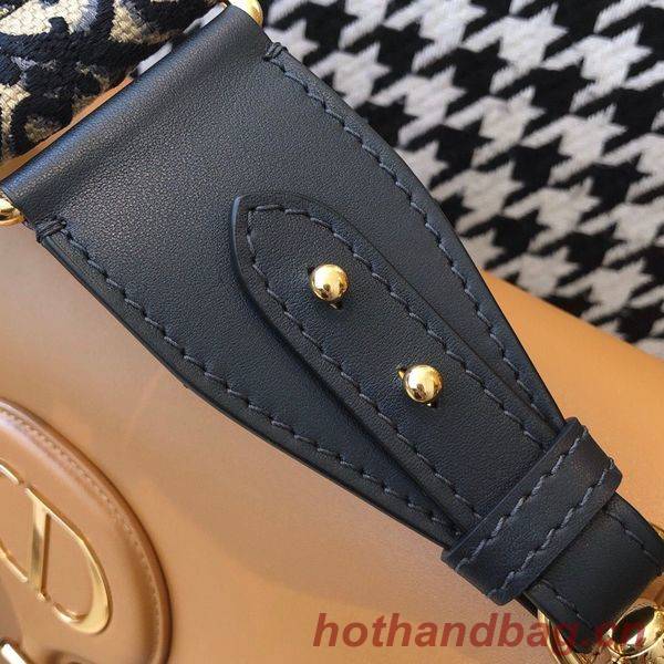 MEDIUM DIOR BOBBY BAG Box Calfskin M9319 Caramel MEDIUM DIOR BOBBY BAG Box Calfskin M9319 Caramel