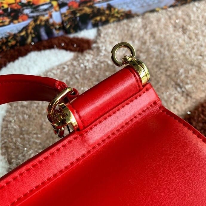 Dolce & Gabbana Origianl Leather Shoulder Bag 5157 red Dolce & Gabbana Origianl Leather Shoulder Bag 5157 red