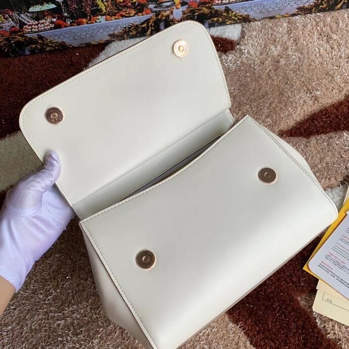 Dolce & Gabbana Origianl Leather Shoulder Bag 5157 white Dolce & Gabbana Origianl Leather Shoulder Bag 5157 white