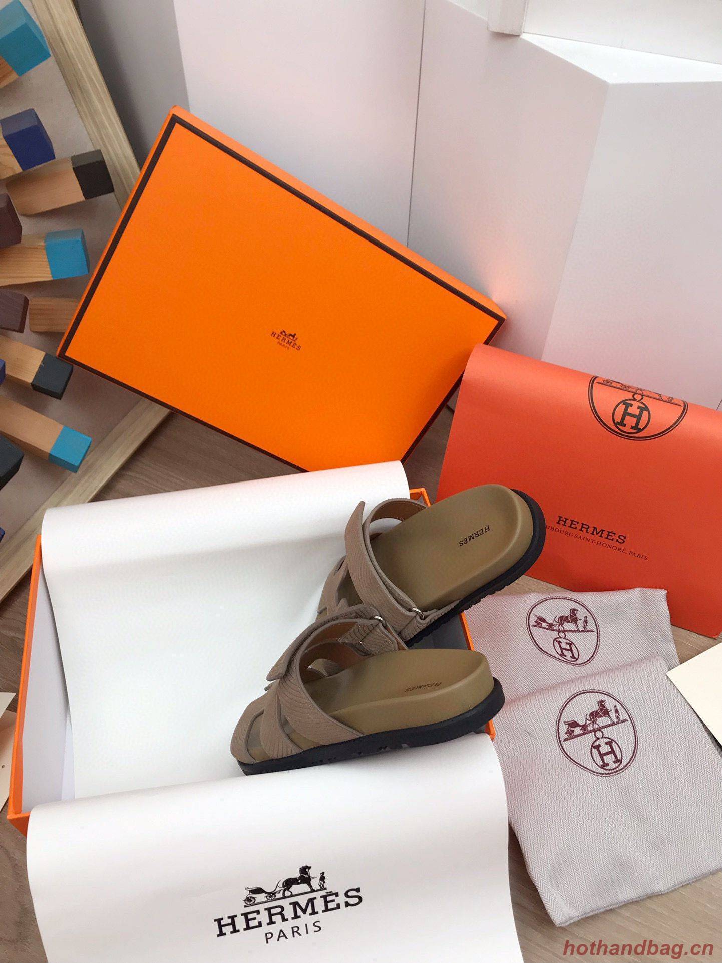 Hermes Shoes 2022 Gray Chypre sandals HM63920 Hermes Shoes 2022 Gray Chypre sandals HM63920
