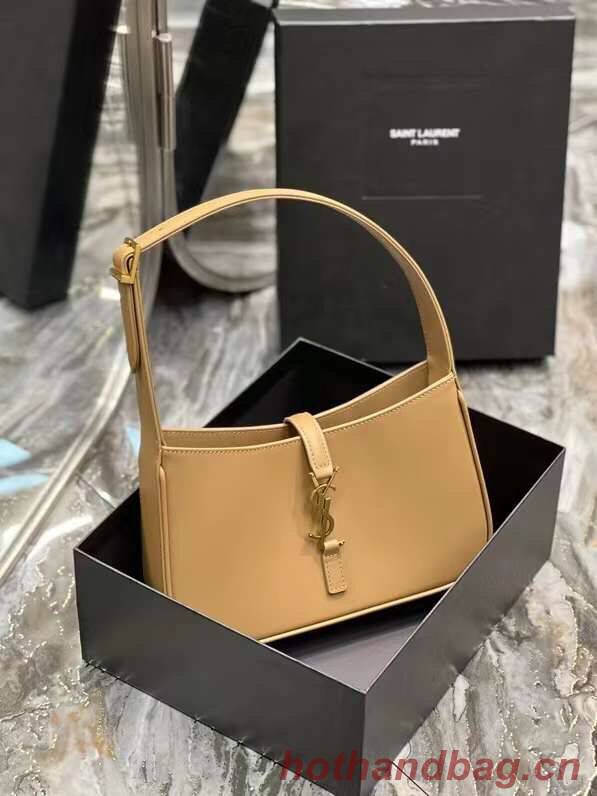 YSL LE 5 A 7 HOBO BAG IN SMOOTH LEATHER Y687228 BLOSSOM PINK YSL LE 5 A 7 HOBO BAG IN SMOOTH LEATHER Y687228 BLOSSOM PINK