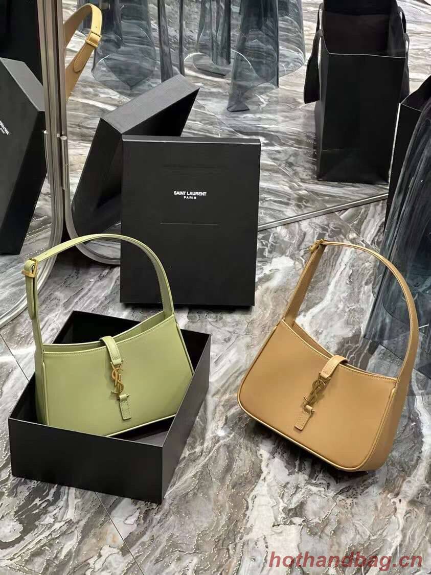 YSL LE 5 A 7 HOBO BAG IN SMOOTH LEATHER Y687228 PISTACHE YSL LE 5 A 7 HOBO BAG IN SMOOTH LEATHER Y687228 PISTACHE