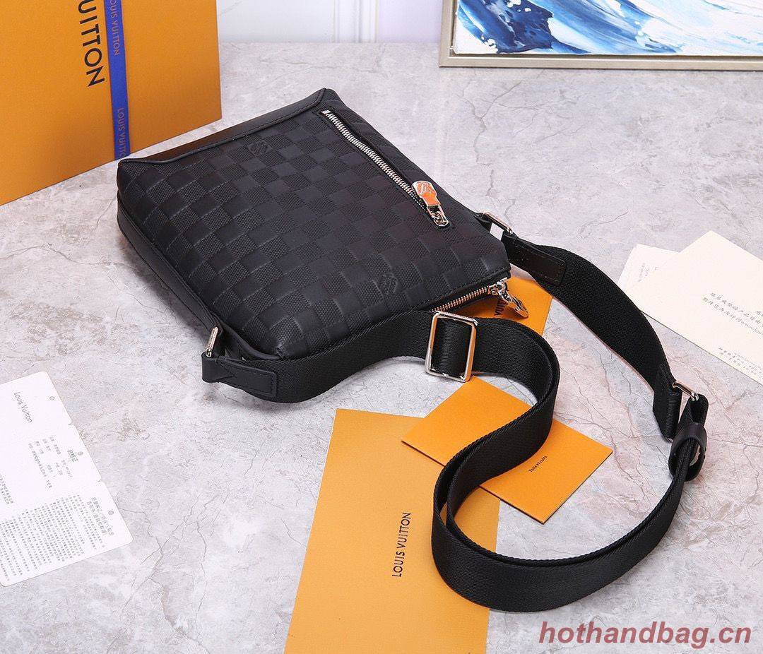 Louis Vuitton Discovery Messenger PPM N40122 Black Louis Vuitton Discovery Messenger PPM N40122 Black