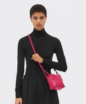 Bottega Veneta Mini Cassette Camera Bag 701915 Cranberry Bottega Veneta Mini Cassette Camera Bag 701915 Cranberry