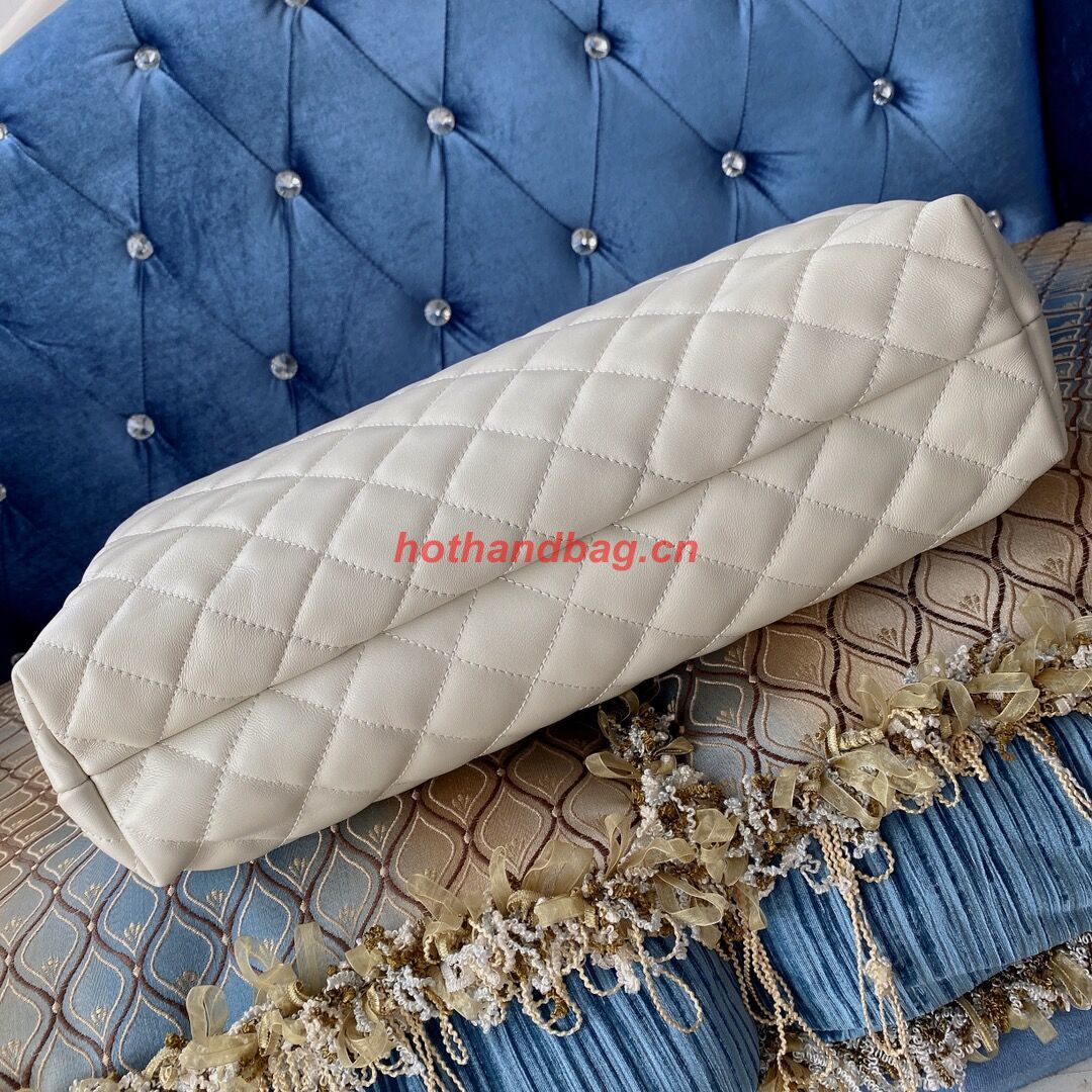 Yves Saint Laurent ICARE MAXI SHOPPING BAG IN QUILTED LAMBSKIN 698652 white Yves Saint Laurent ICARE MAXI SHOPPING BAG IN QUILTED LAMBSKIN 698652 white