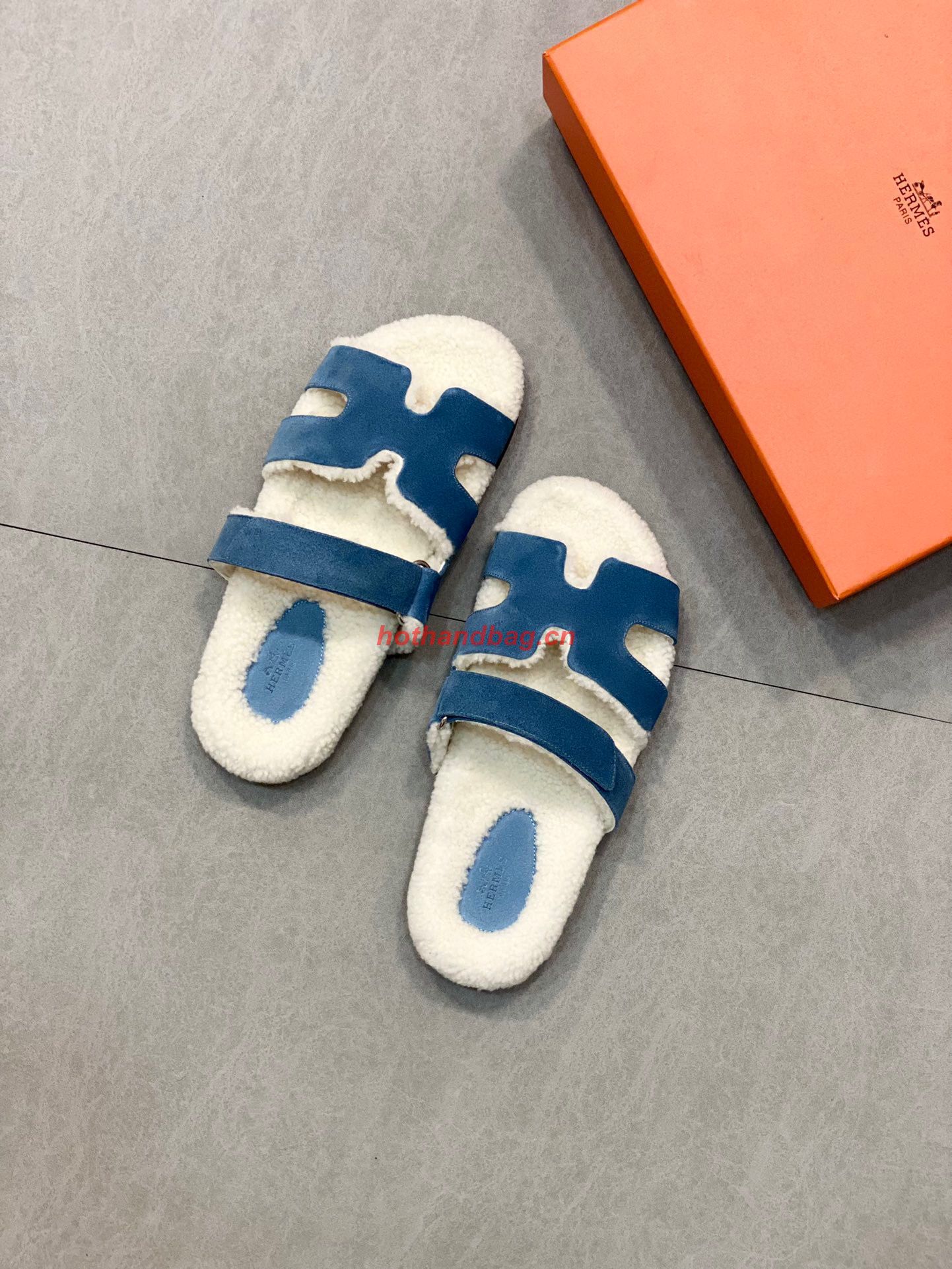 Hermes Shoes 2022 Teddy Bear Blue Pinede Chypre sandals HM63920 Hermes Shoes 2022 Teddy Bear Blue Pinede Chypre sandals HM63920