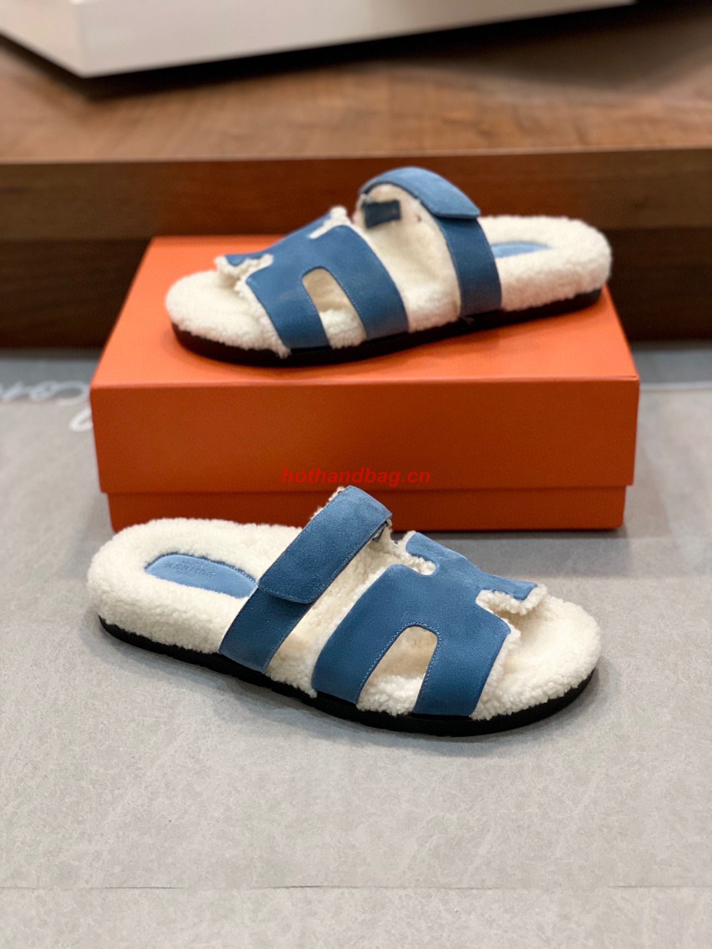 Hermes Shoes 2022 Teddy Bear Blue Pinede Chypre sandals HM63920 Hermes Shoes 2022 Teddy Bear Blue Pinede Chypre sandals HM63920