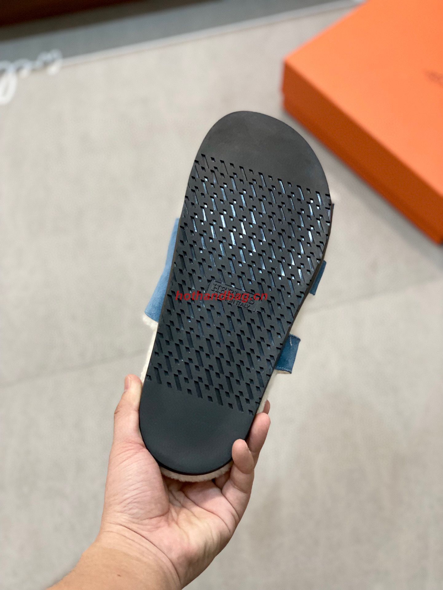 Hermes Shoes 2022 Teddy Bear Blue Pinede Chypre sandals HM63920 Hermes Shoes 2022 Teddy Bear Blue Pinede Chypre sandals HM63920