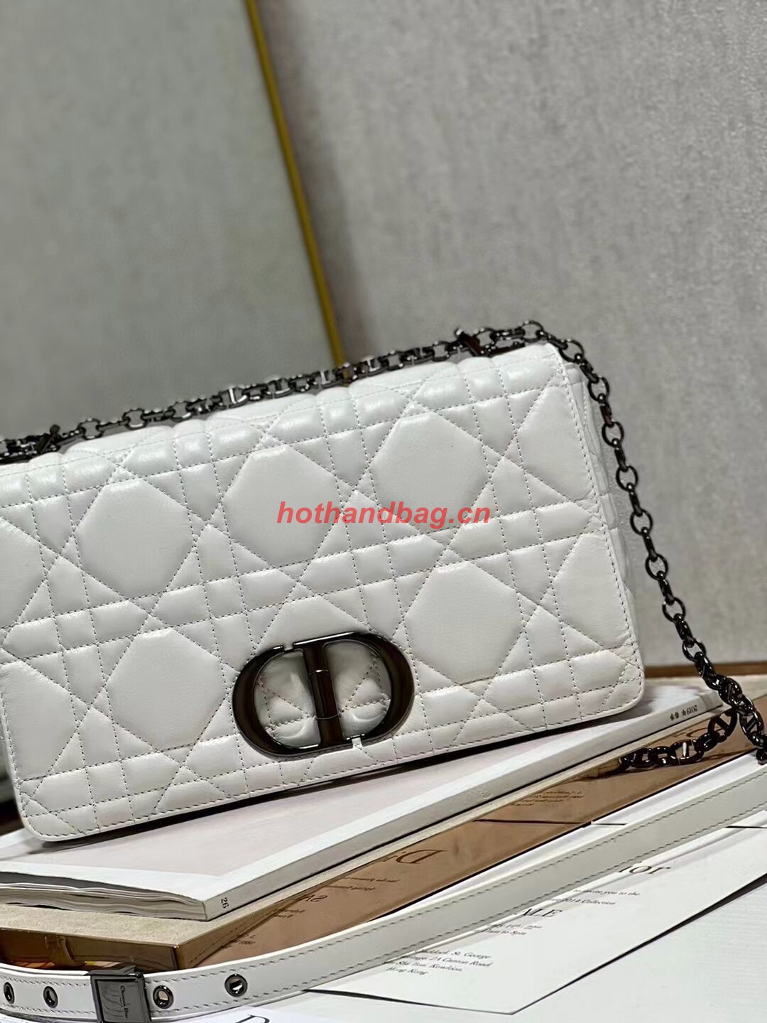 LARGE DIOR CARO BAG Supple Cannage Calfskin C3155 white&black LARGE DIOR CARO BAG Supple Cannage Calfskin C3155 white&black