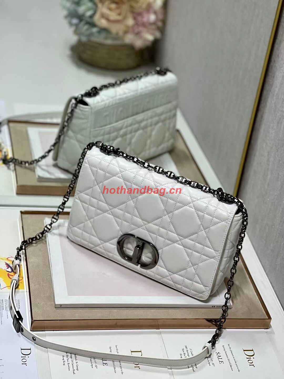 LARGE DIOR CARO BAG Supple Cannage Calfskin C3155 white&black LARGE DIOR CARO BAG Supple Cannage Calfskin C3155 white&black