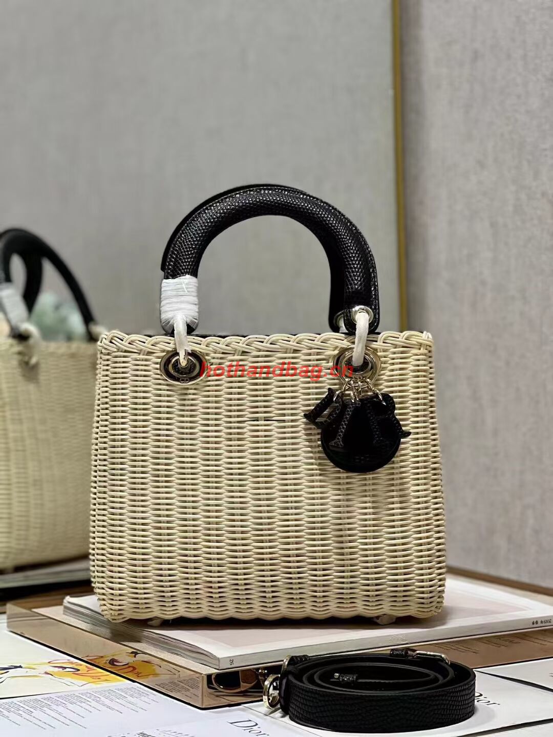 MEDIUM LADY DIOR BAG Natural Wicker and Black Lizard skin M0565 MEDIUM LADY DIOR BAG Natural Wicker and Black Lizard skin M0565