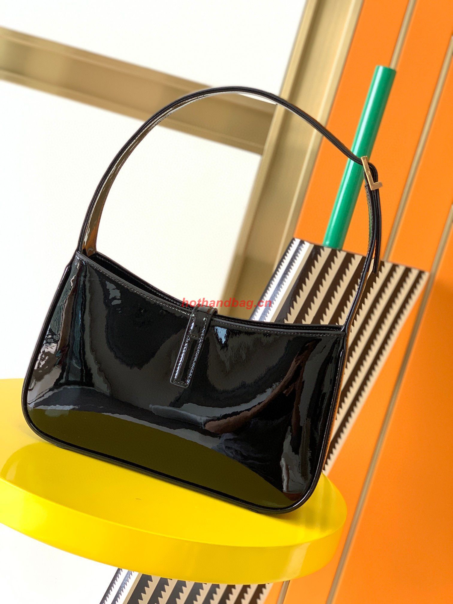 SAINT LAUREN PATENT LEATHER BAG 657228 BLACK SAINT LAUREN PATENT LEATHER BAG 657228 BLACK