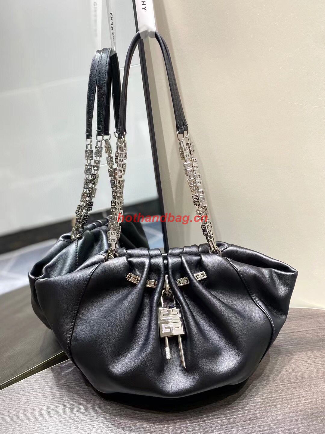 Givenchy Grained Original Calfskin Small 32991 Givenchy Grained Original Calfskin Small 32991