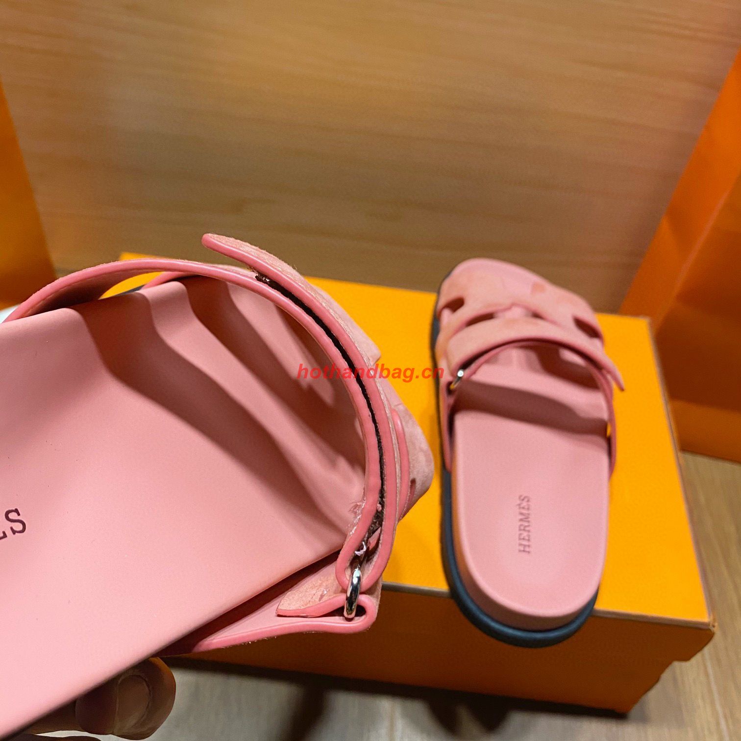 Hermes Shoes 2022 Chypre sandals HM63920 Pink Hermes Shoes 2022 Chypre sandals HM63920 Pink
