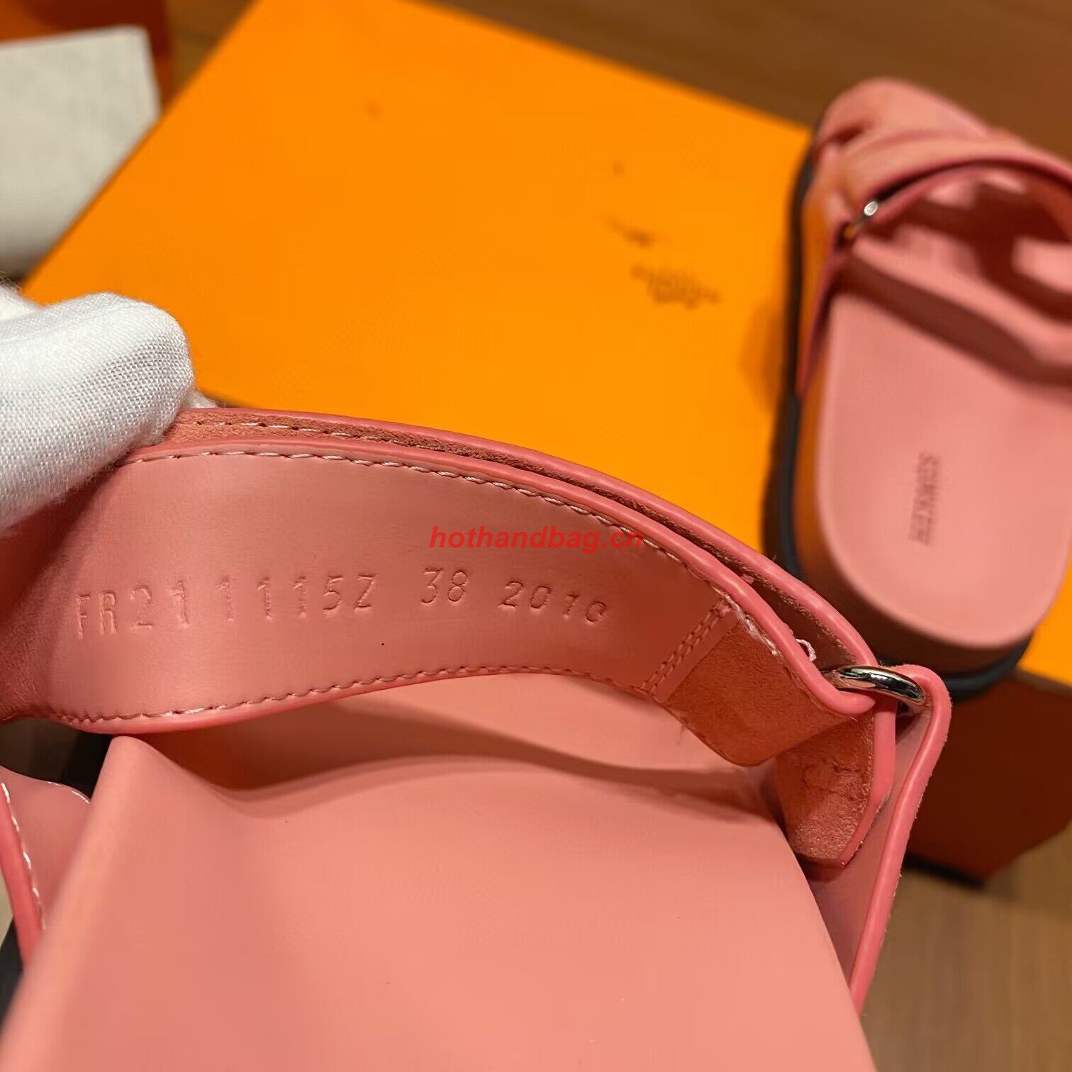 Hermes Shoes 2022 Chypre sandals HM63920 Pink Hermes Shoes 2022 Chypre sandals HM63920 Pink