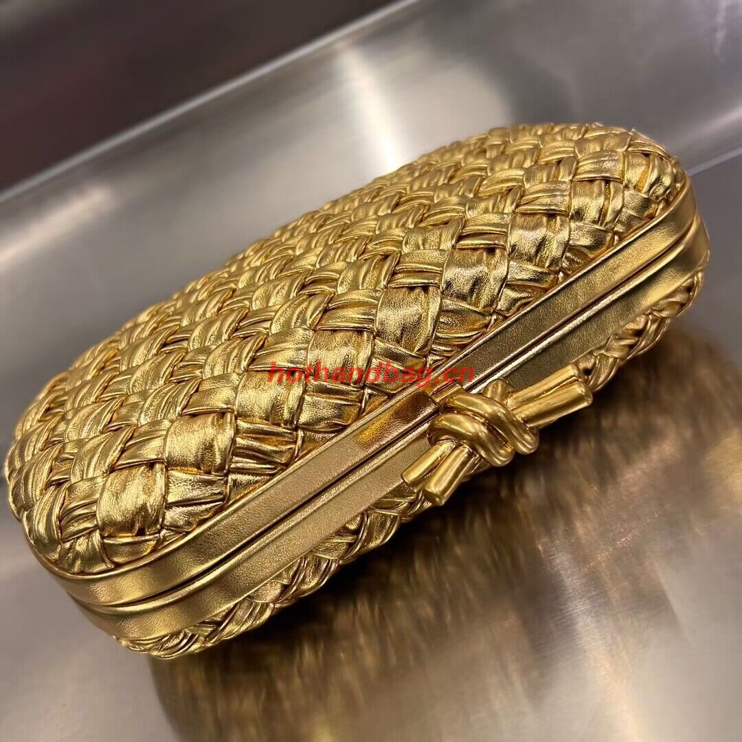 Bottega Veneta Intrecciato Sheepskin Impero Ayers Knot Clutch 11355 Gold Bottega Veneta Intrecciato Sheepskin Impero Ayers Knot Clutch 11355 Gold