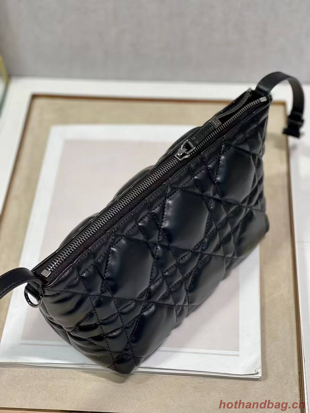MEDIUM DIORTRAVEL NOMAD POUCH Lambskin S5554O black MEDIUM DIORTRAVEL NOMAD POUCH Lambskin S5554O black
