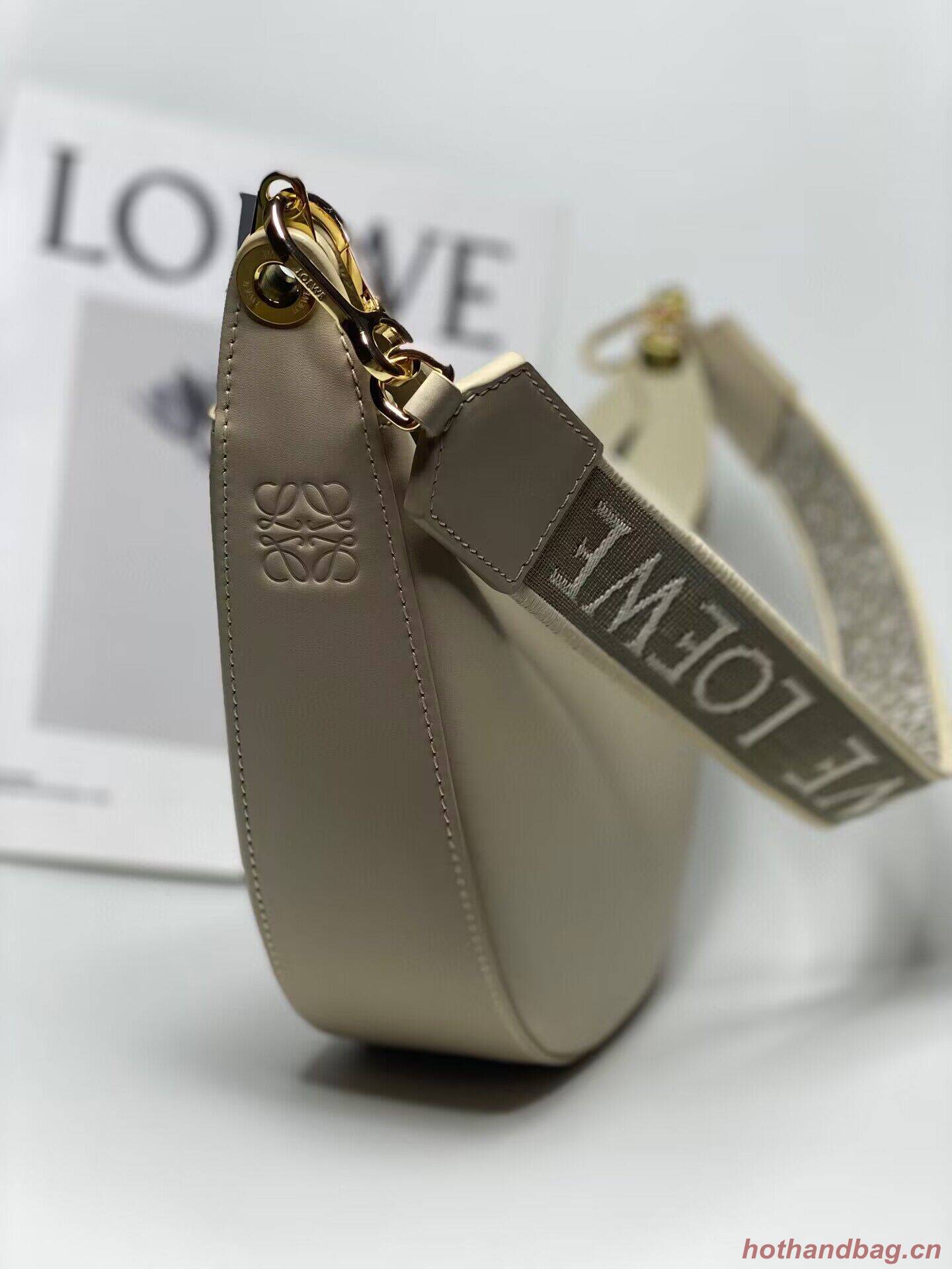 Loewe Original Leather Shoulder Handbag 3073 Gray Loewe Original Leather Shoulder Handbag 3073 Gray