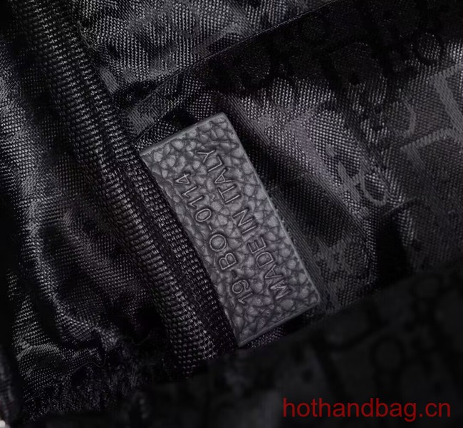 Dior Essentials BACKPACK Grained Calfskin CM1088-1 Black Dior Essentials BACKPACK Grained Calfskin CM1088-1 Black