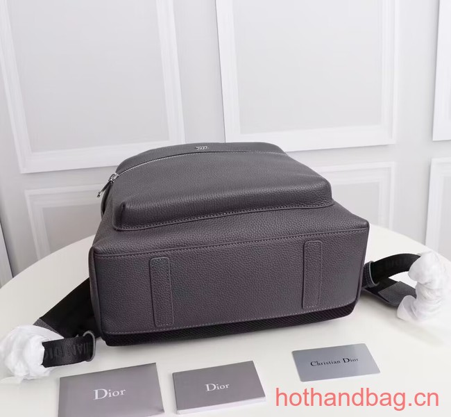 Dior Essentials BACKPACK Grained Calfskin CM1088-1 Black Dior Essentials BACKPACK Grained Calfskin CM1088-1 Black