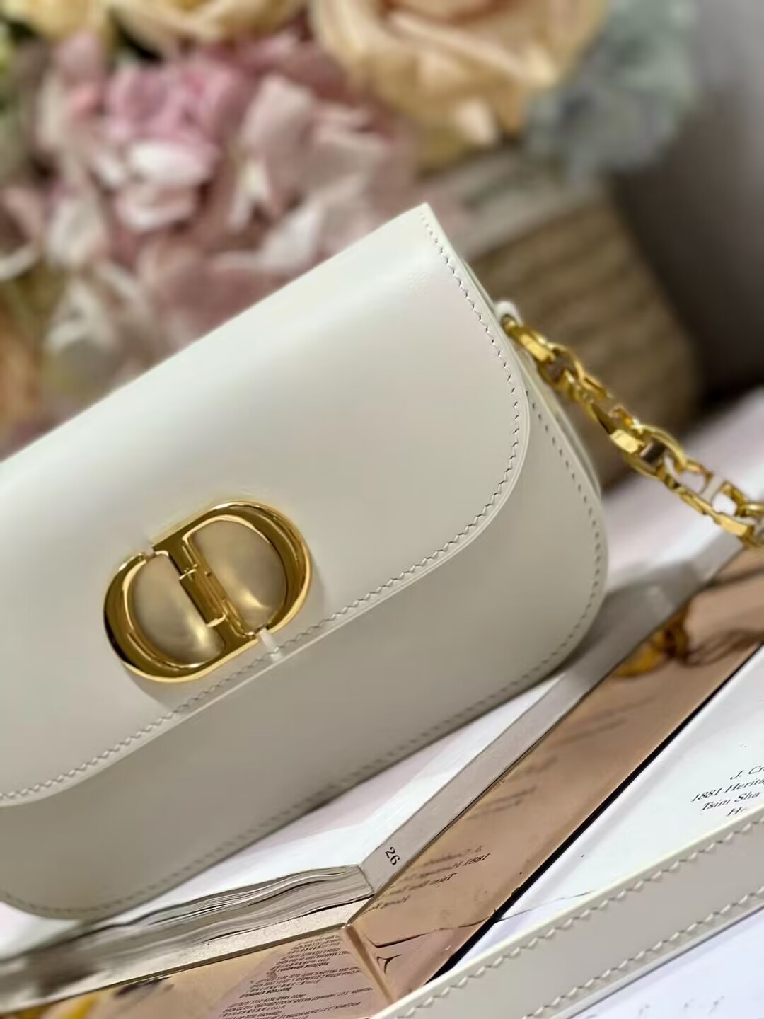 DIOR Box Calfskin M9261U white DIOR Box Calfskin M9261U white