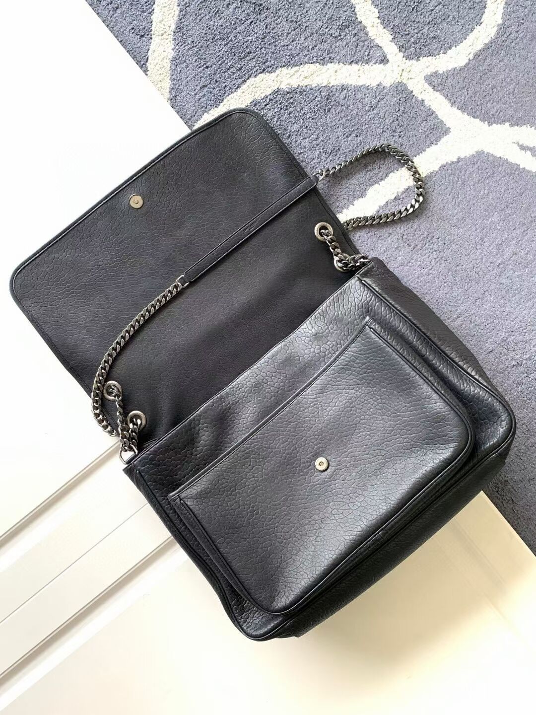 SAINT LAURENT NIKI OVERSIZED IN GRAINED LAMBSKIN 755857 BLACK SAINT LAURENT NIKI OVERSIZED IN GRAINED LAMBSKIN 755857 BLACK