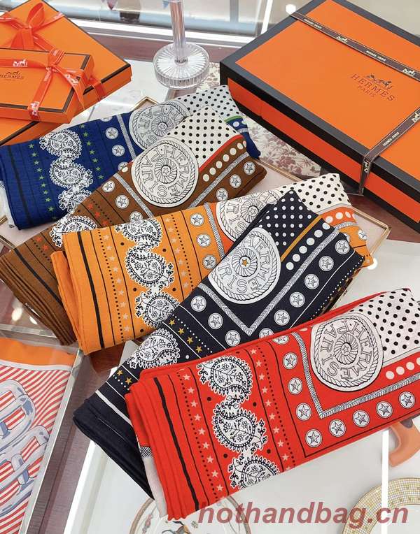 Hermes Scarf HEC00850 Hermes Scarf HEC00850