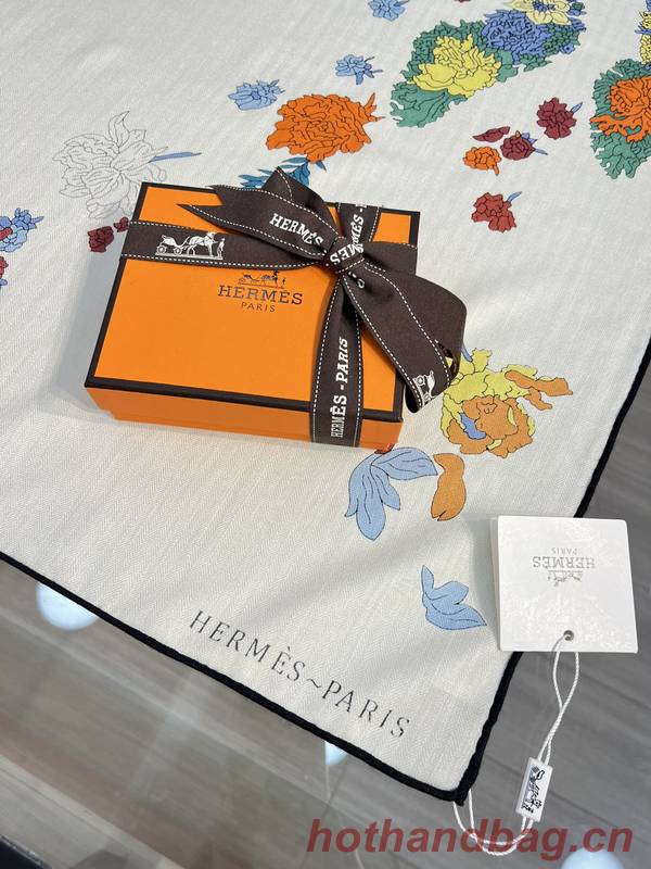 Hermes Scarf HEC00904 Hermes Scarf HEC00904