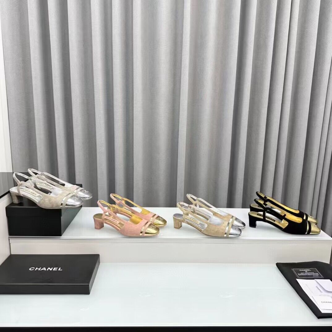 Chanel Shoes 35MM or 75MM Heels CH19032 Black&Gold Chanel Shoes 35MM or 75MM Heels CH19032 Black&Gold
