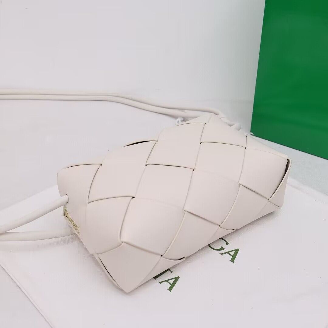 Bottega Veneta Small Cassette Camera Bag 709417 White Bottega Veneta Small Cassette Camera Bag 709417 White