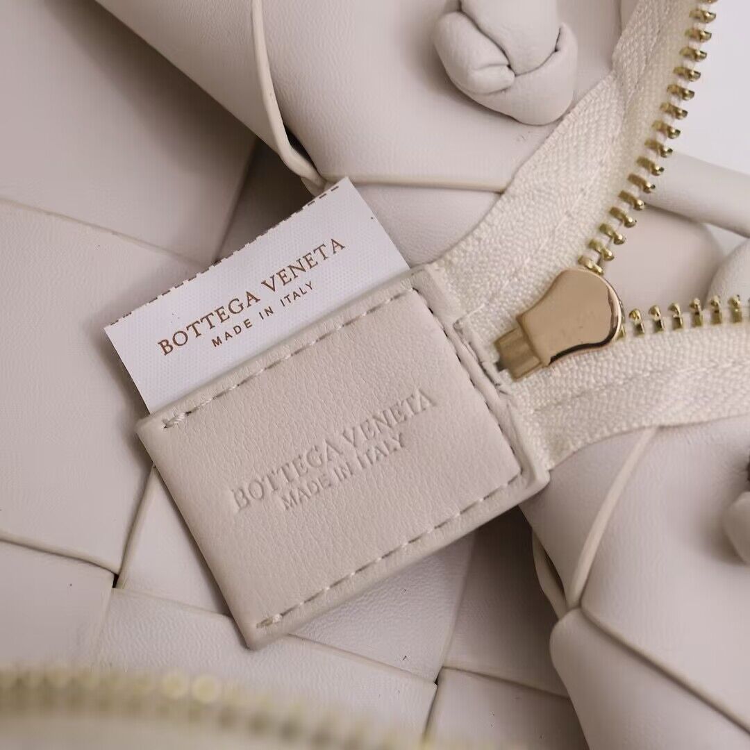 Bottega Veneta Small Cassette Camera Bag 709417 White Bottega Veneta Small Cassette Camera Bag 709417 White