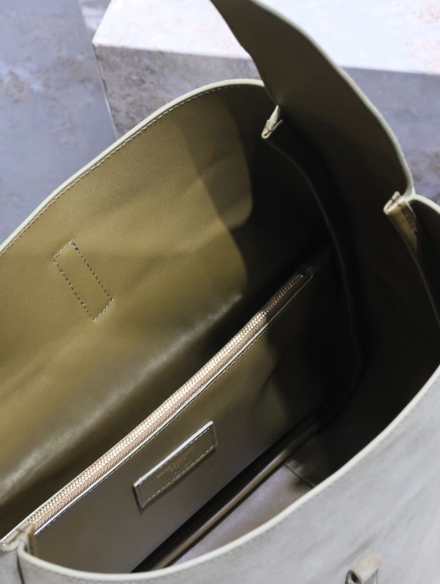 SAINT LAURENT LE 5 A 7 SUPPLE SMALL IN SUEDE 753837 BARLEY GREEN SAINT LAURENT LE 5 A 7 SUPPLE SMALL IN SUEDE 753837 BARLEY GREEN