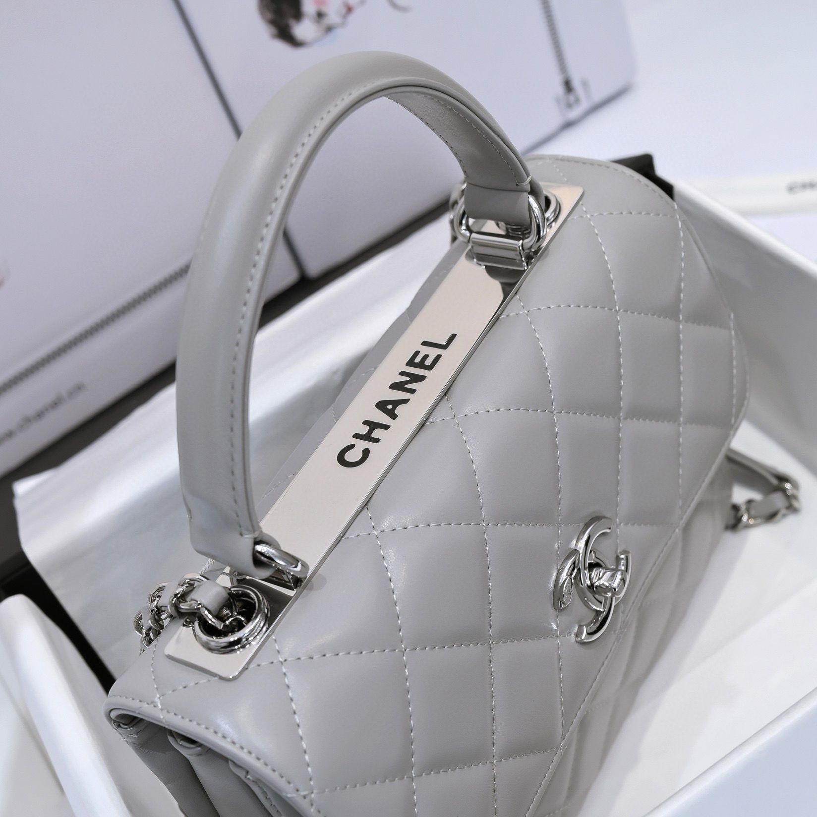 Chanel FLAP BAG WITH TOP HANDLE AS92236 gray Chanel FLAP BAG WITH TOP HANDLE AS92236 gray